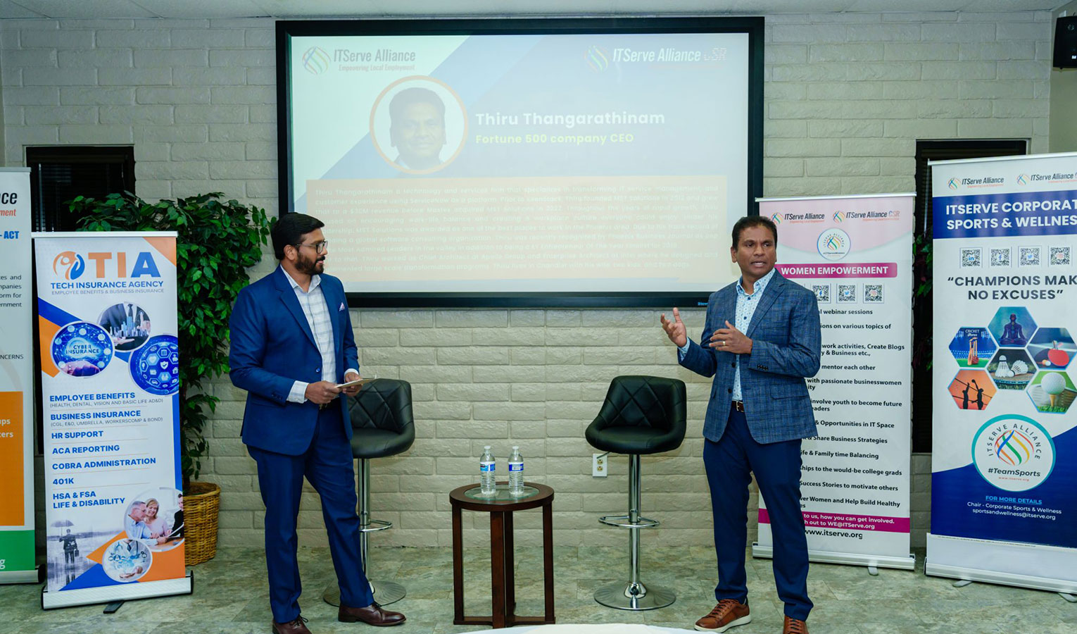 Thiru Thangarathinam, KeenStack Founder & CEO, speaking on panel at ITServe Alliance Phoenix Chapter meeting.